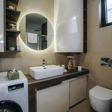 شقة Duga Centar Lux